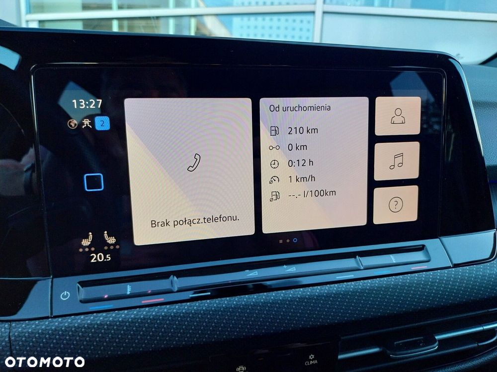 Volkswagen Golf - 22