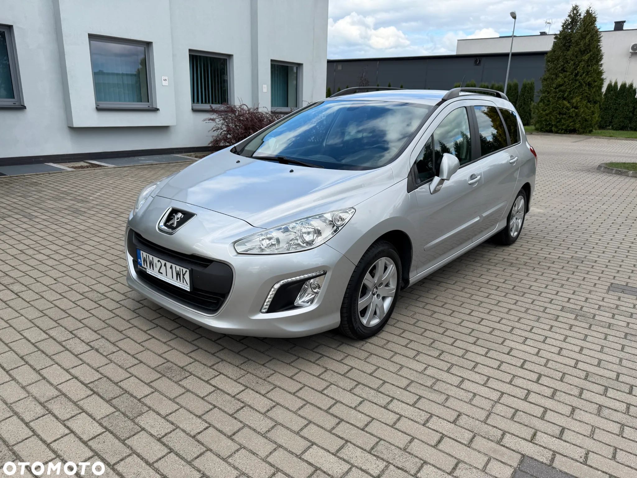 Peugeot 308 - 1