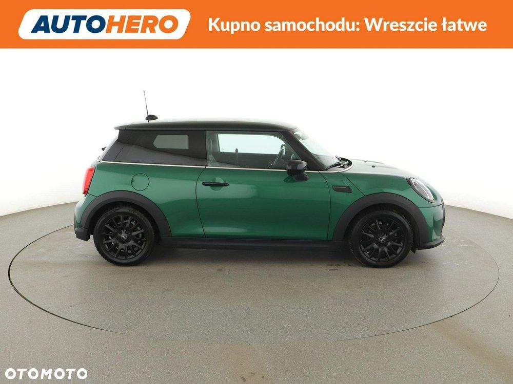 MINI Cooper Essential Trim - 9