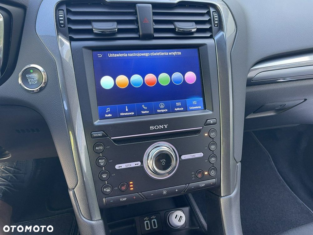 Ford Mondeo - 38