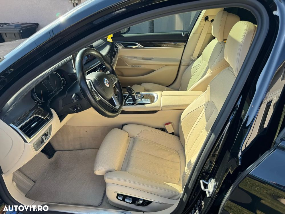 BMW Seria 7 740d xDrive - 8
