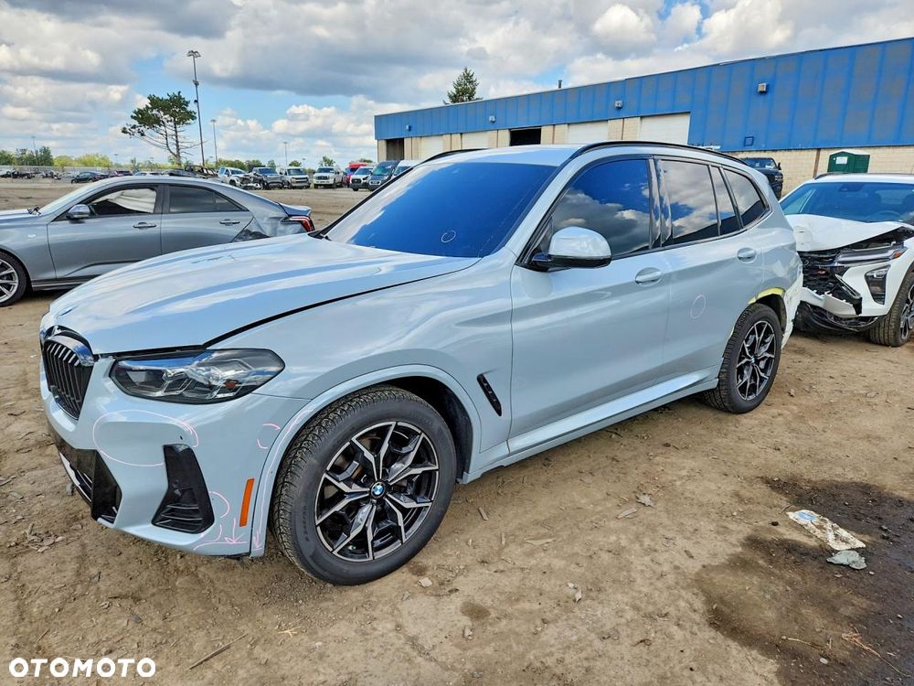 BMW X3 xDrive30i - 2