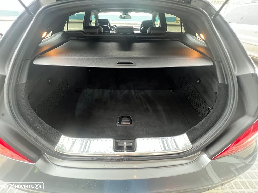 Mercedes-Benz CLS 500 4Matic 7G-TRONIC - 24