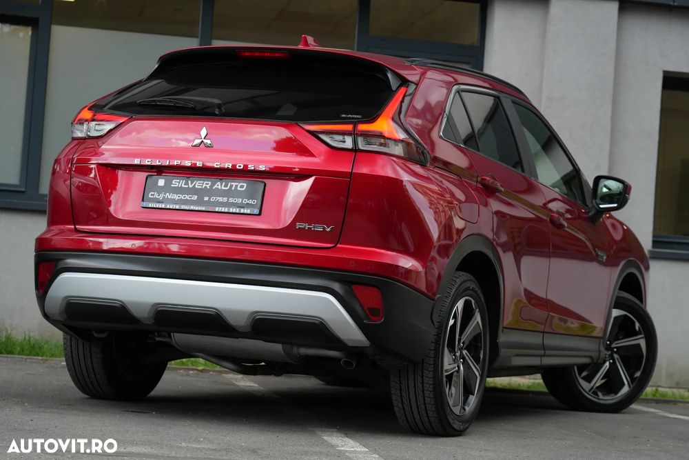 Mitsubishi Eclipse-Cross 4WD Top - 17