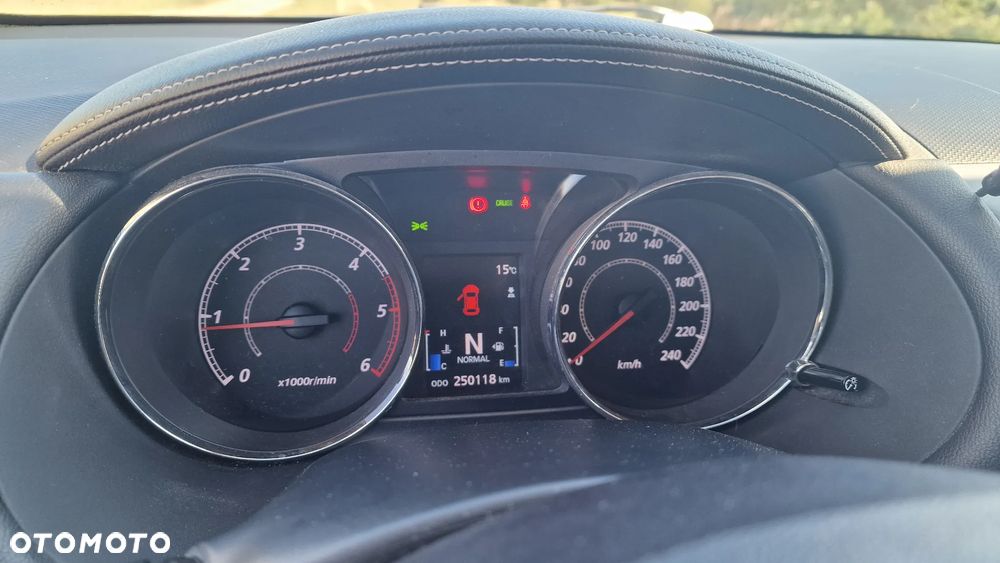 Citroën C-Crosser - 18
