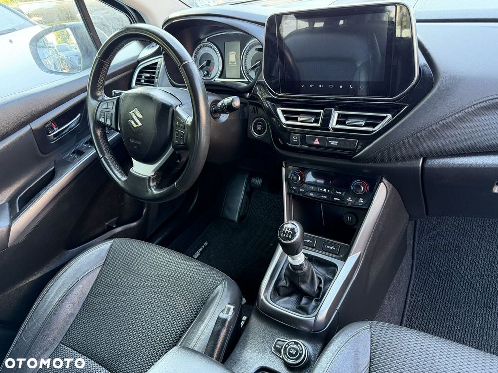 Suzuki S-Cross - 12