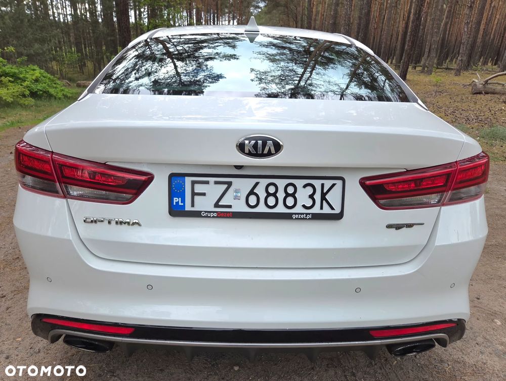 Kia Optima - 17
