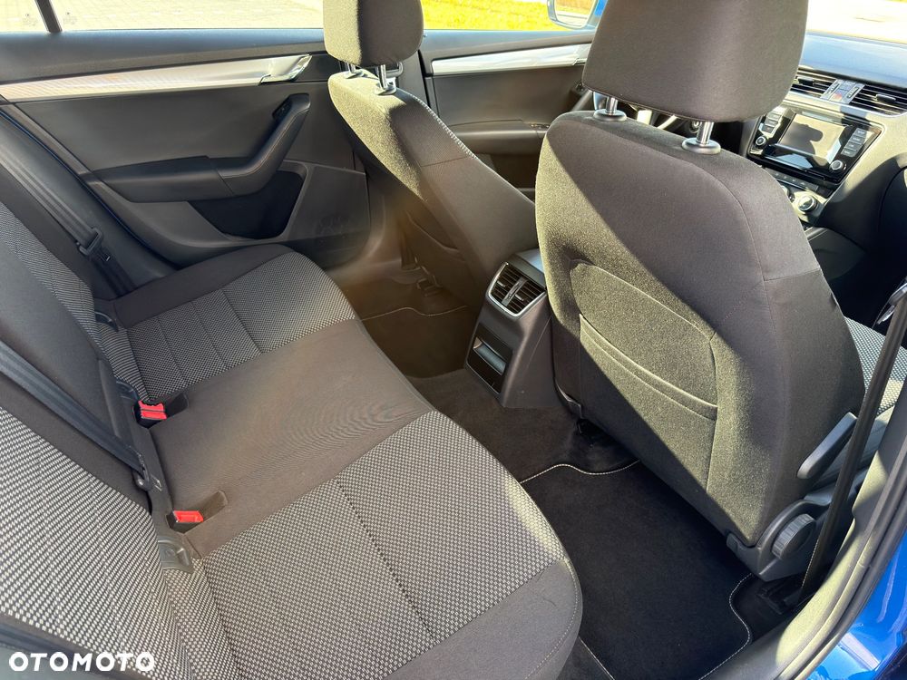 Skoda Octavia 1.4 TSI Ambition DSG - 21