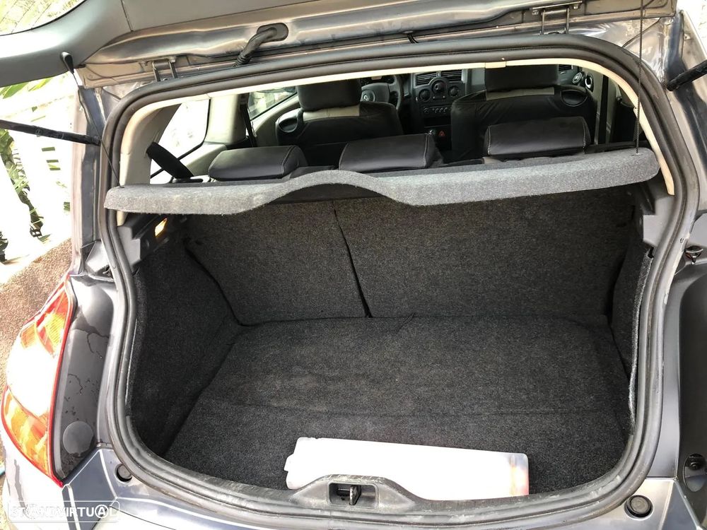 Renault Mégane 1.5 dCi Dynamique - 5