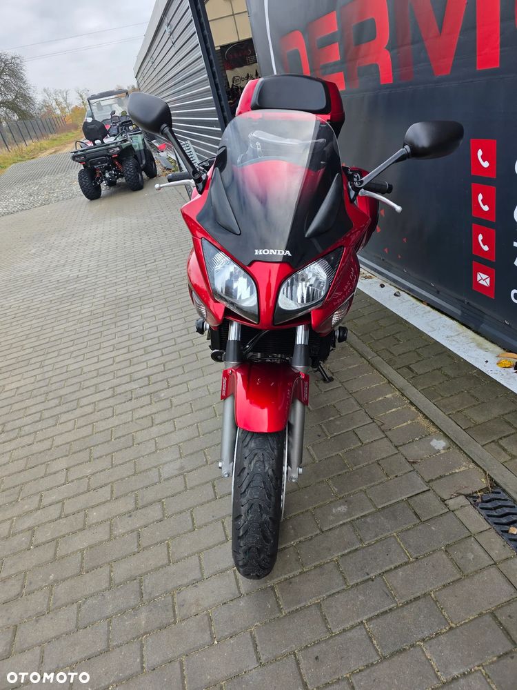 Honda CBF - 33