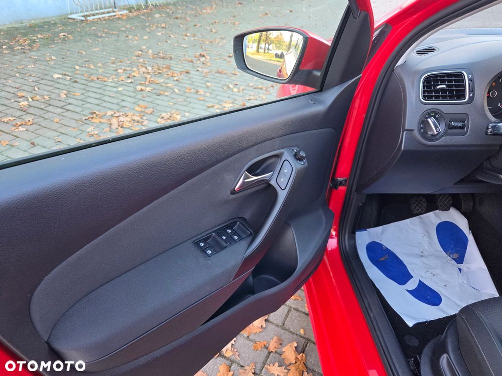 Volkswagen Polo 1.2 Comfortline - 21