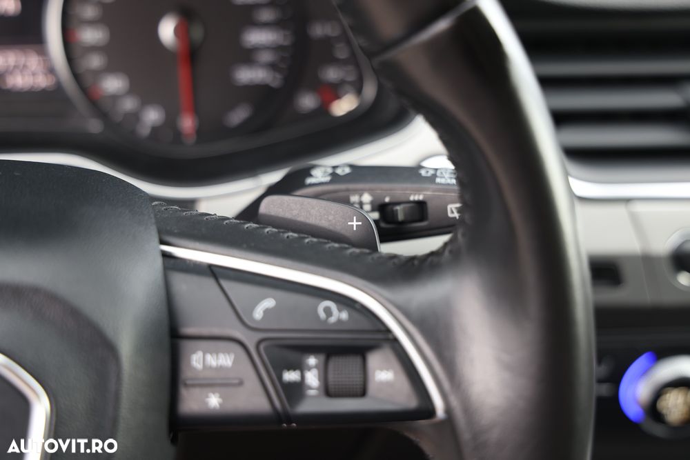Audi Q7 3.0 ultra TDI Quattro Tiptronic - 21