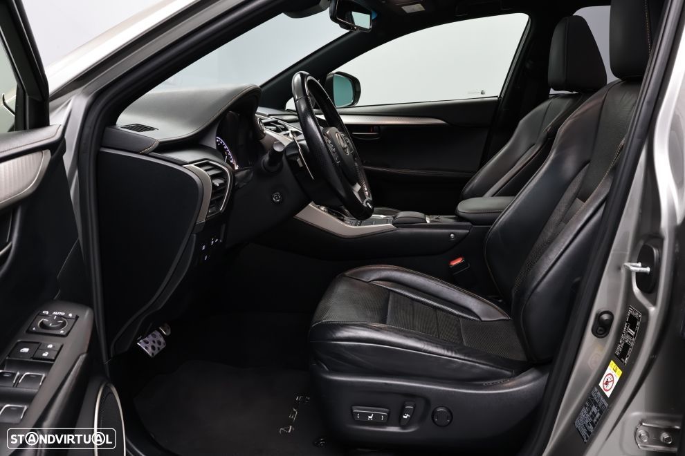 Lexus NX 300h F Sport+ 4WD - 29