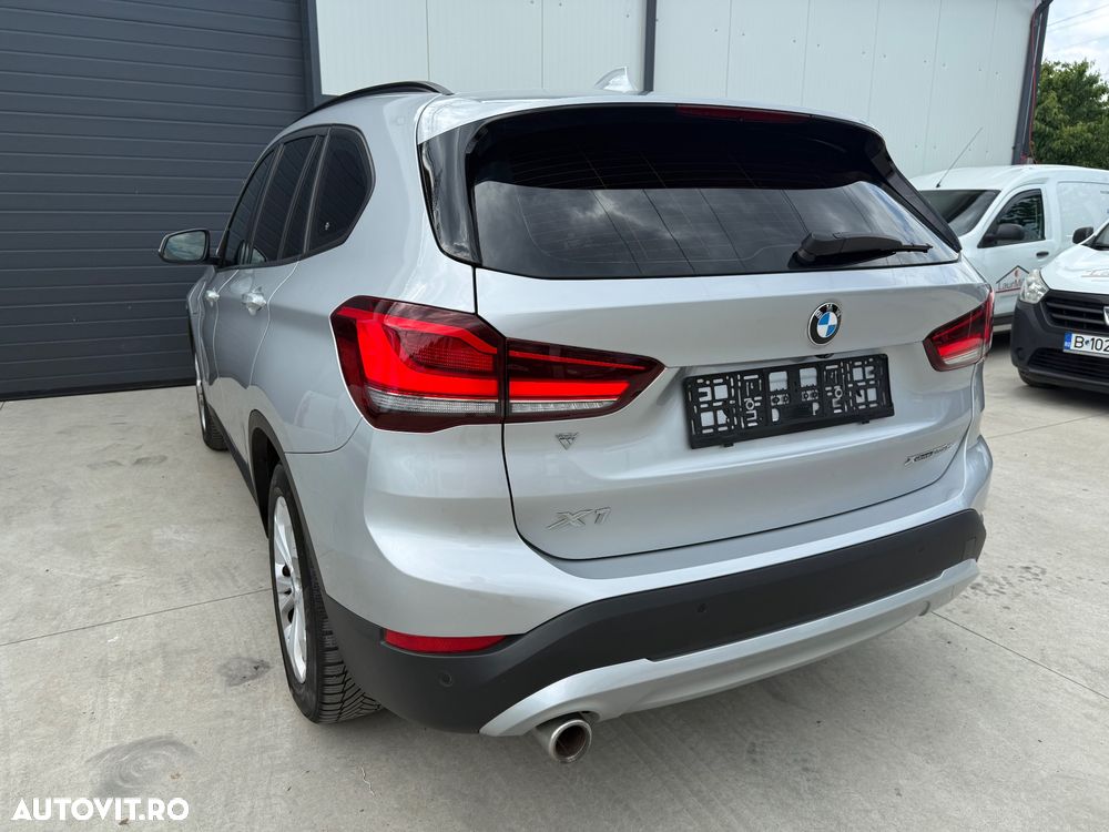BMW X1 xDrive25e xLine - 11