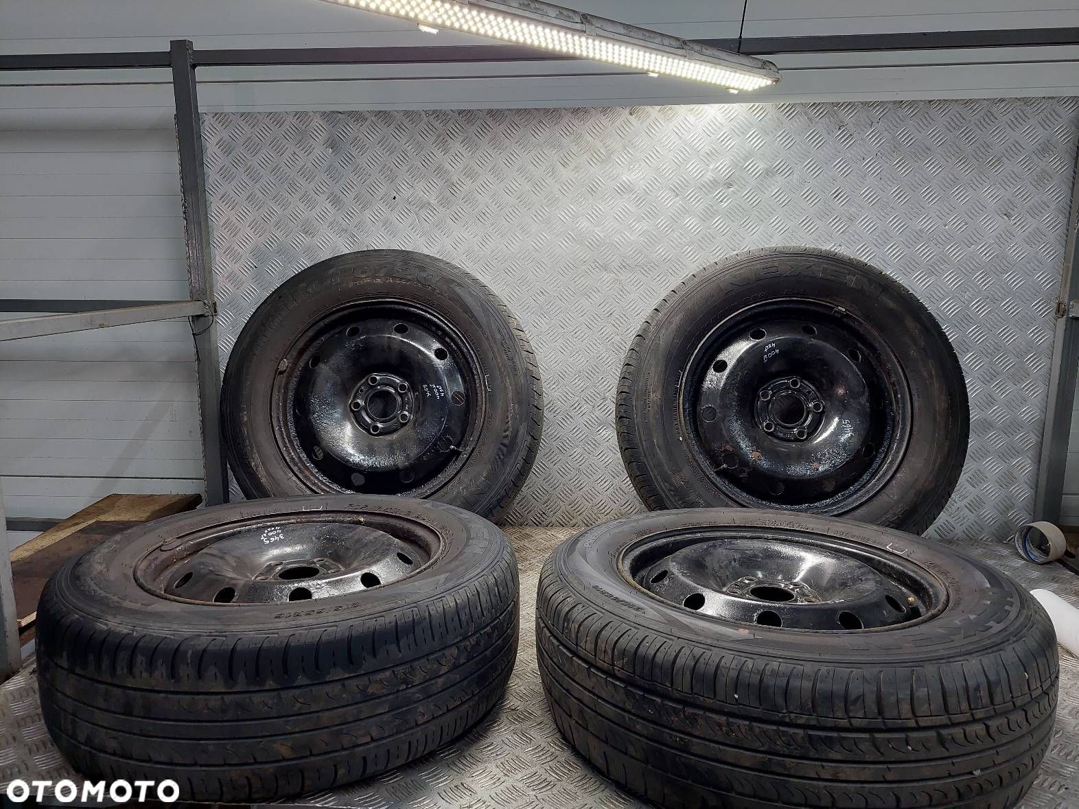 KOŁO OPONA + FELGA KOMPLET 215/65R16 5X108 FI 60,1 - 1