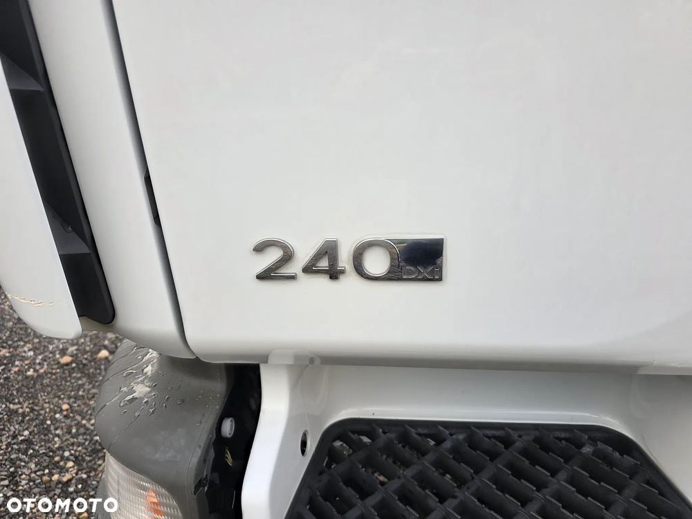 Renault Midlum 240 DXI - 2