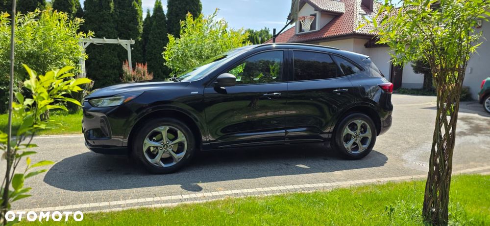 Ford Kuga - 3