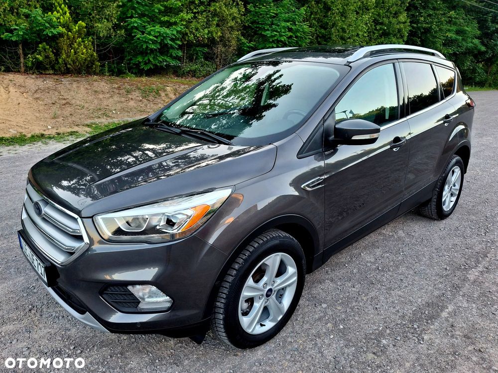 Ford Kuga 2.0 TDCi 4x2 Titanium - 17