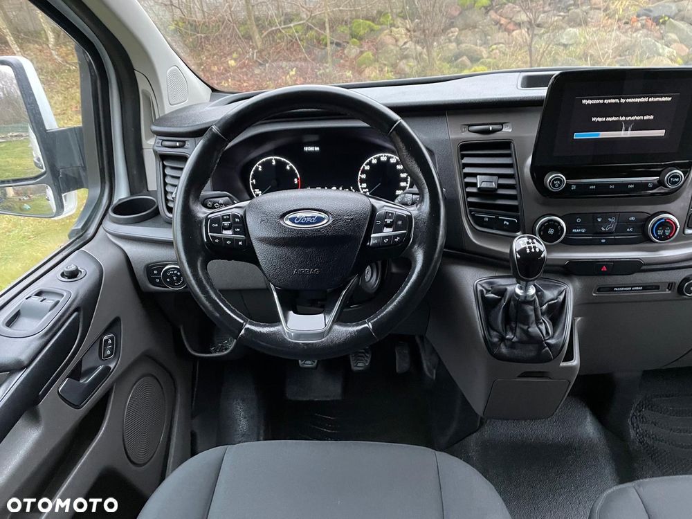 Ford Transit Custom 290 L2H1 Limited - 34