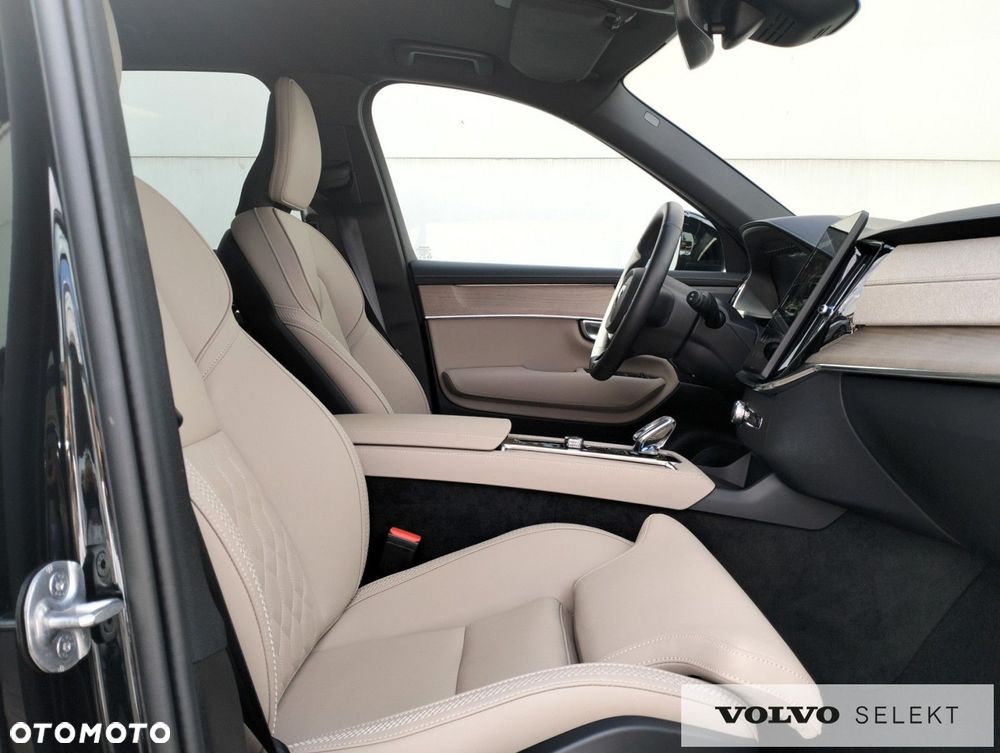Volvo XC 90 - 17