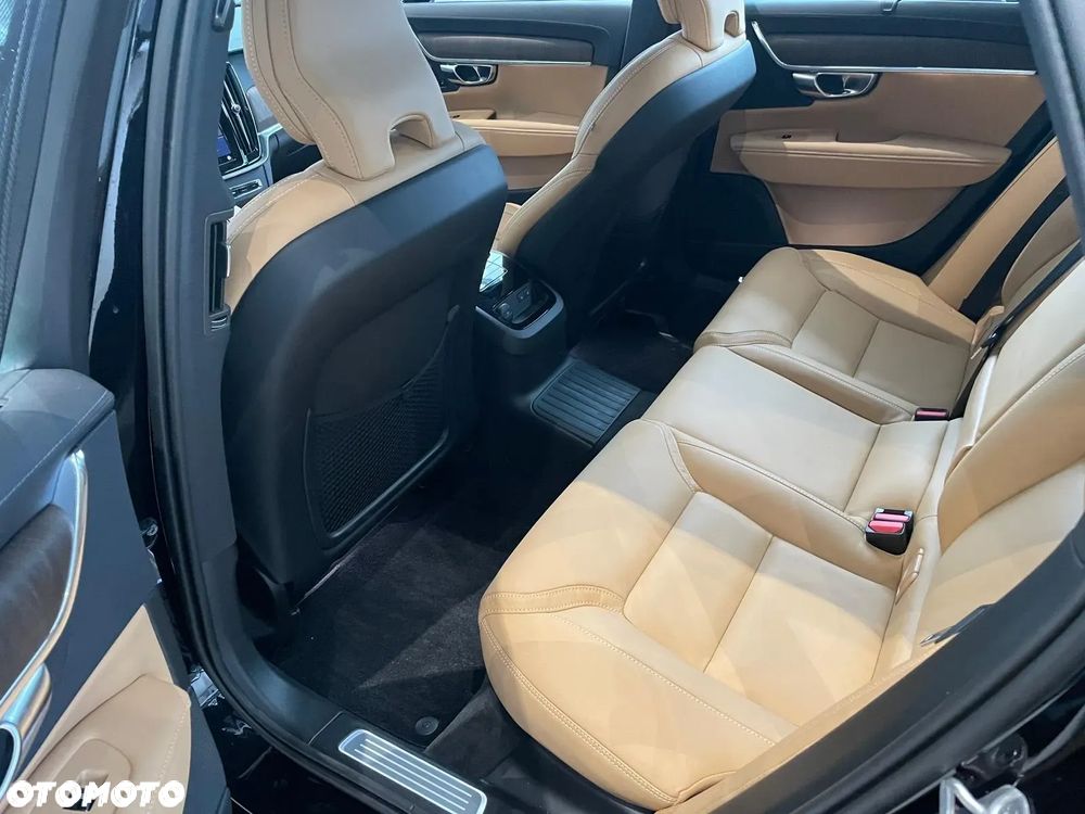 Volvo V90 T6 Recharge AWD Plus Dark - 11