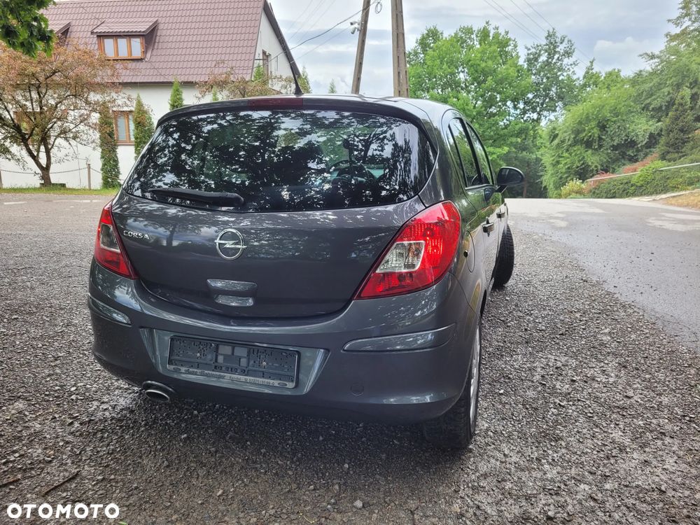 Opel Corsa 1.4 16V Satellite - 13