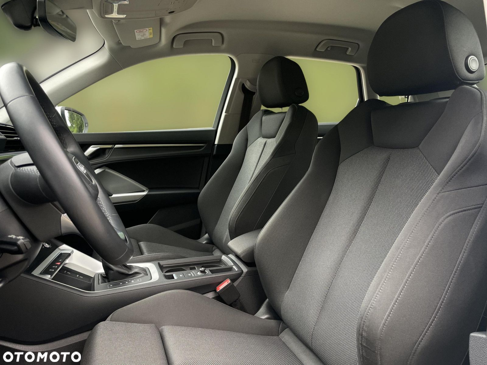 Audi Q3 35 TFSI S tronic - 12