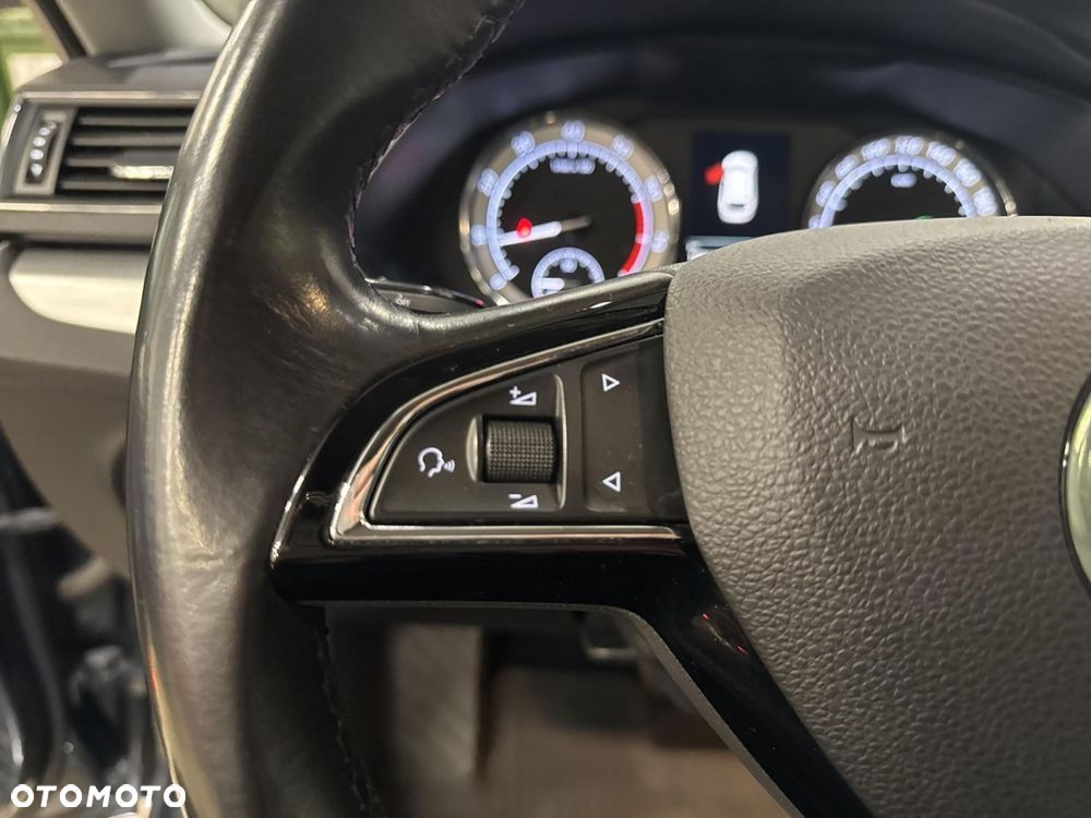 Skoda Superb - 25