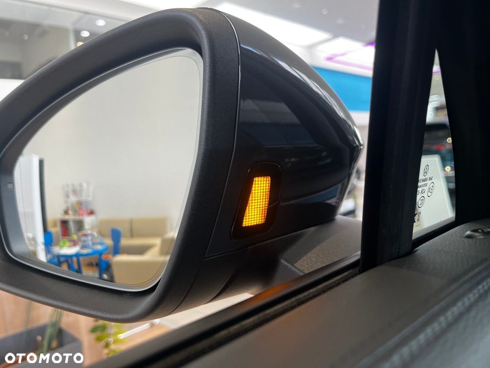 Volkswagen Tiguan - 16