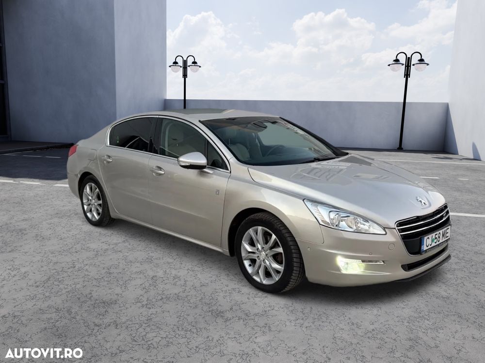 Peugeot 508 RXH Hybrid4 - 1