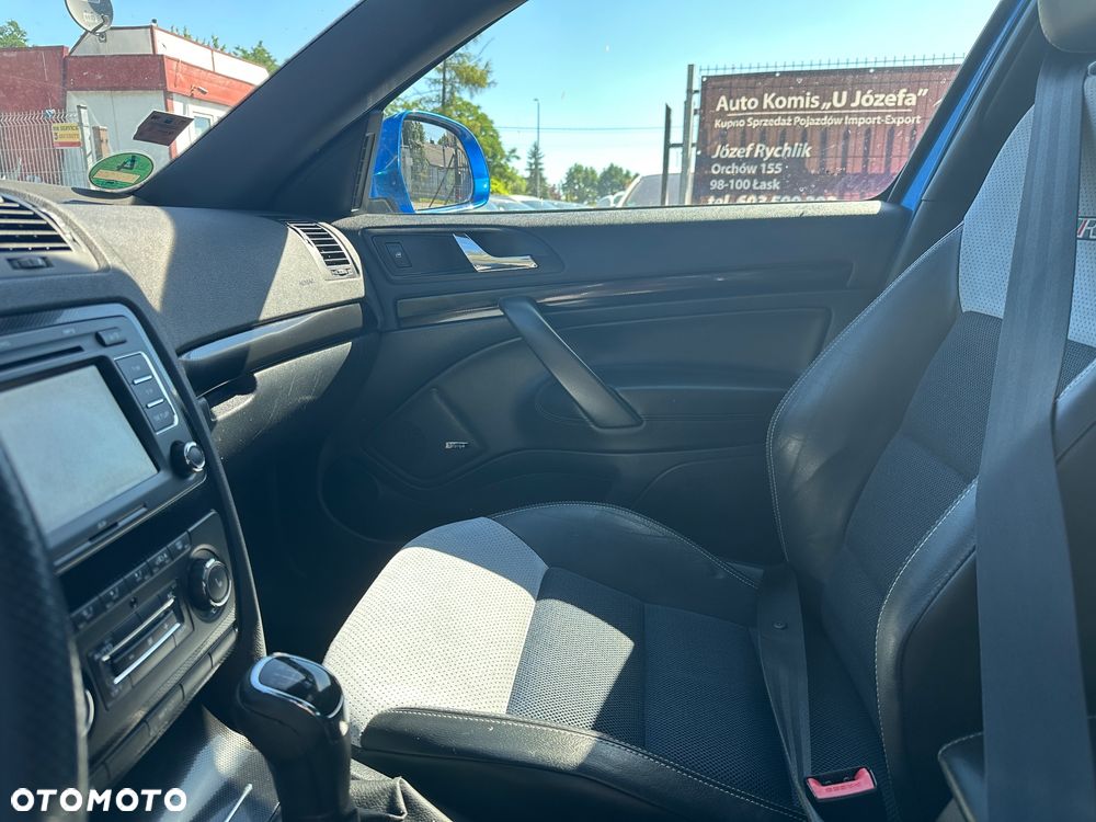 Skoda Octavia 2.0 TDI RS - 21