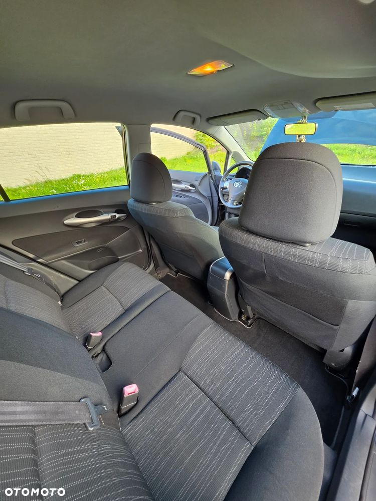 Toyota Auris 2.0 D-4D Sol - 16