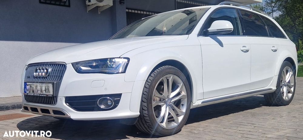 Audi A4 Allroad 2.0 TDI DPF S tronic - 1