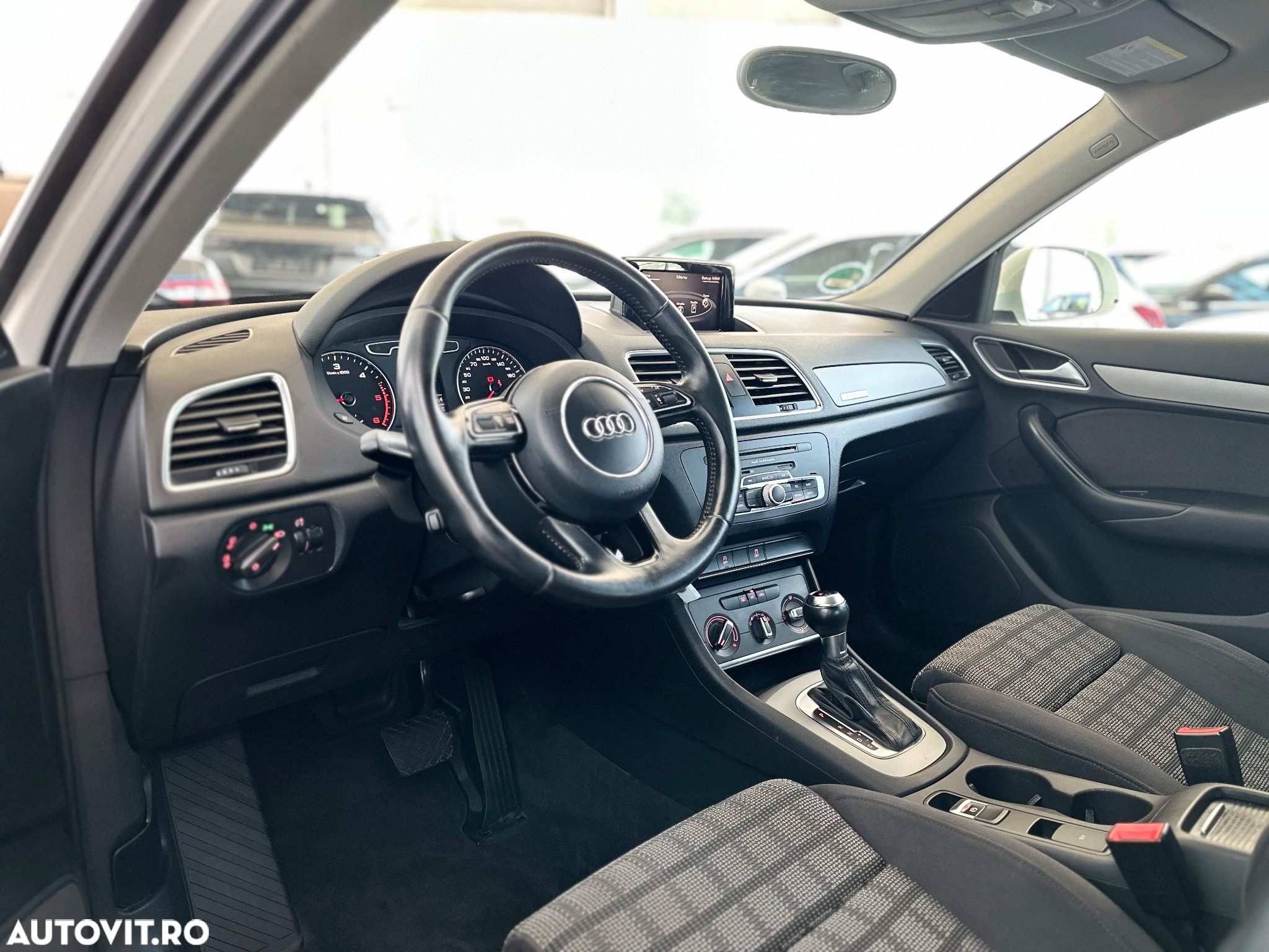 Audi Q3 2.0 TDI Quattro S-Tronic - 12