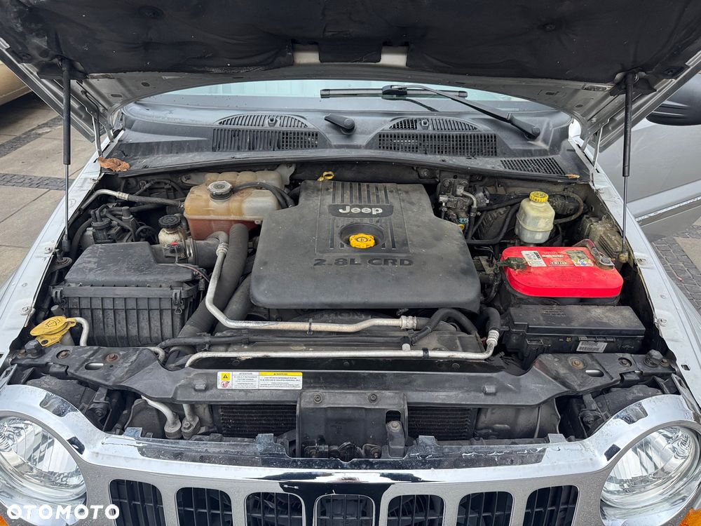 Jeep Cherokee 2.8 CRD Automatik Limited - 35