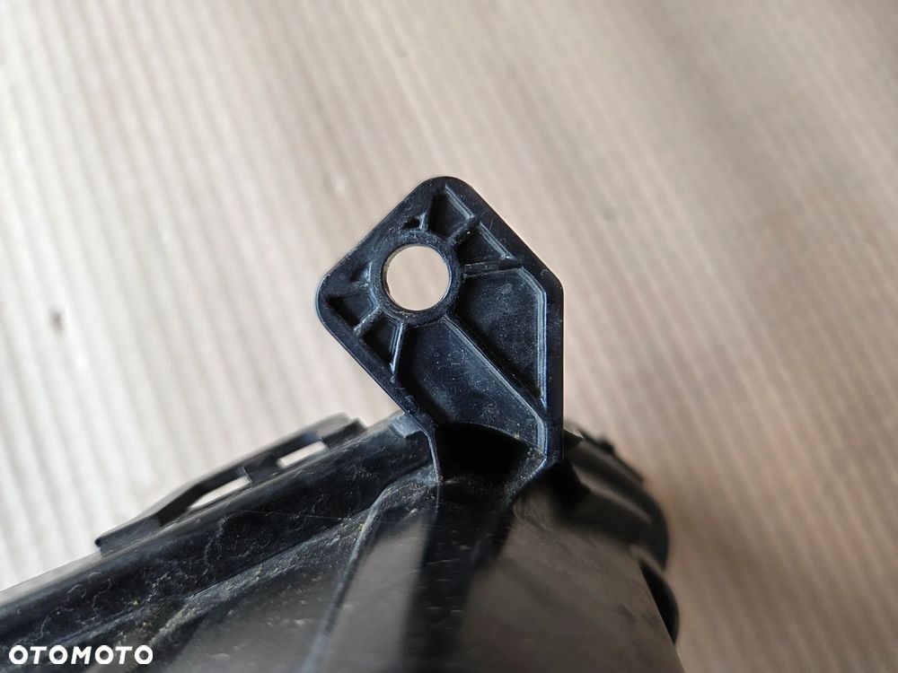 Led DRL halogen prawy przedni peugeot 308 P5 T10 - 12