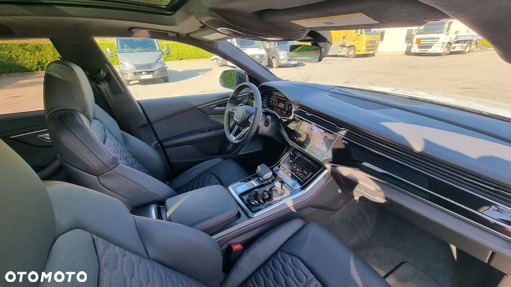Audi RS Q8 TFSI quattro tiptronic - 9