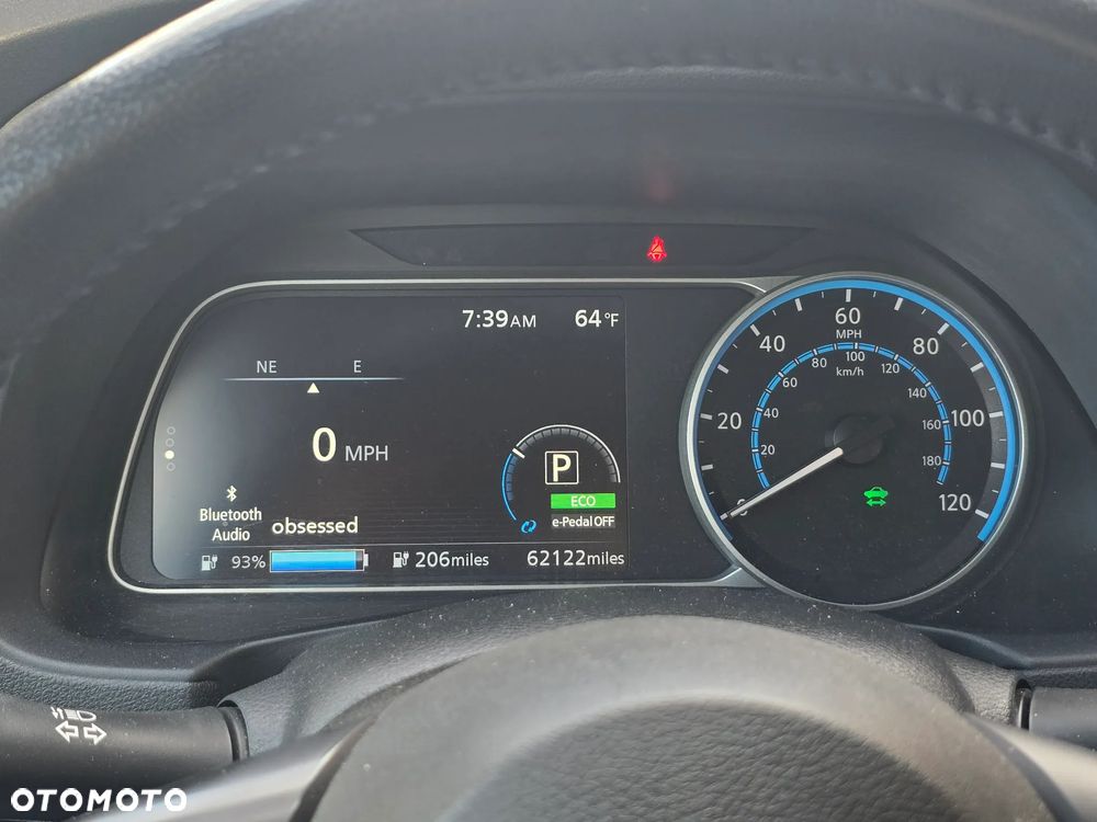 Nissan Leaf - 16
