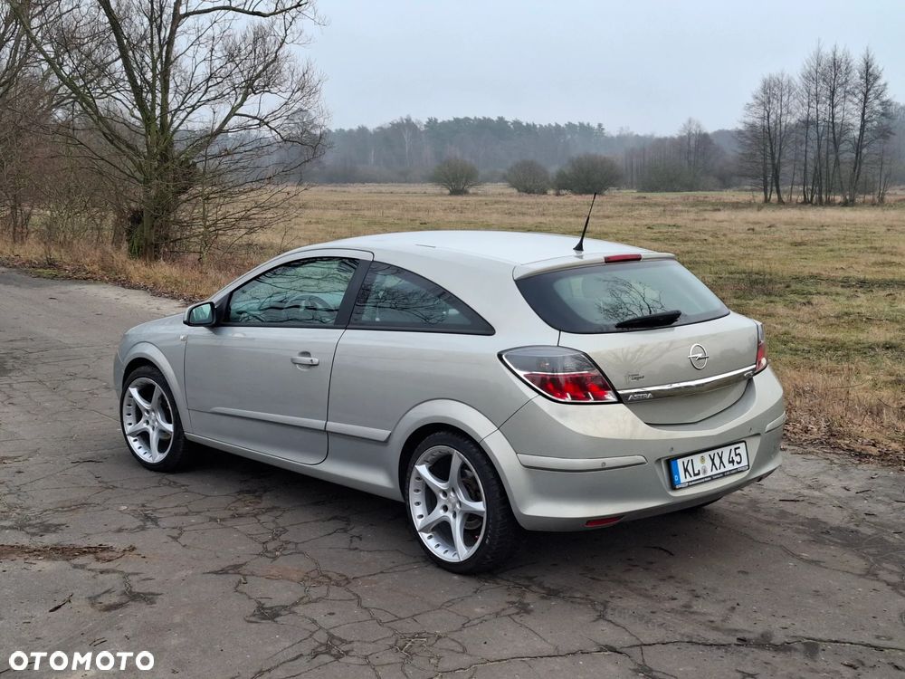 Opel Astra 1.6 Selection 110 Jahre - 10
