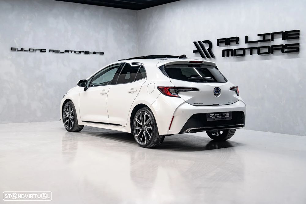 Toyota Corolla 1.8 Hybrid Exclusive - 10