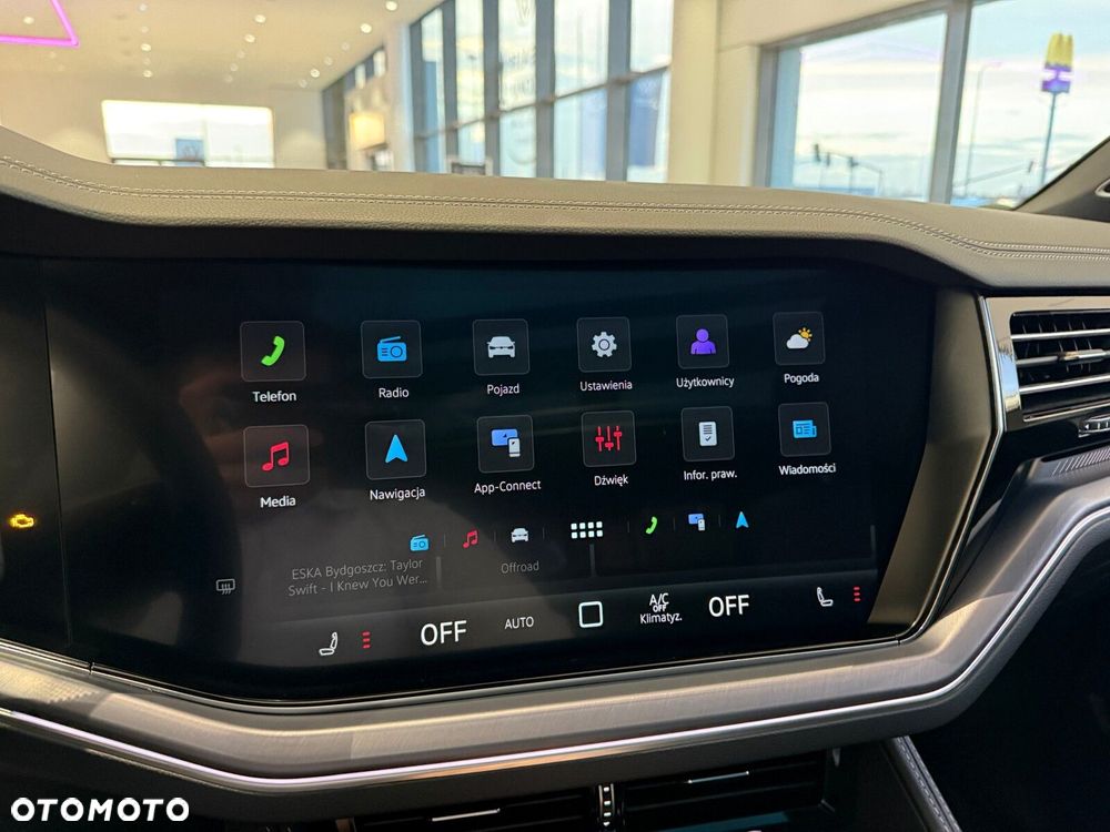 Volkswagen Touareg - 25