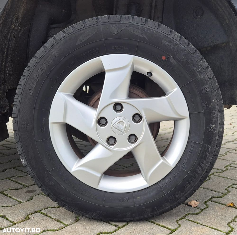 Dacia Duster 1.6 4x2 Laureate - 17