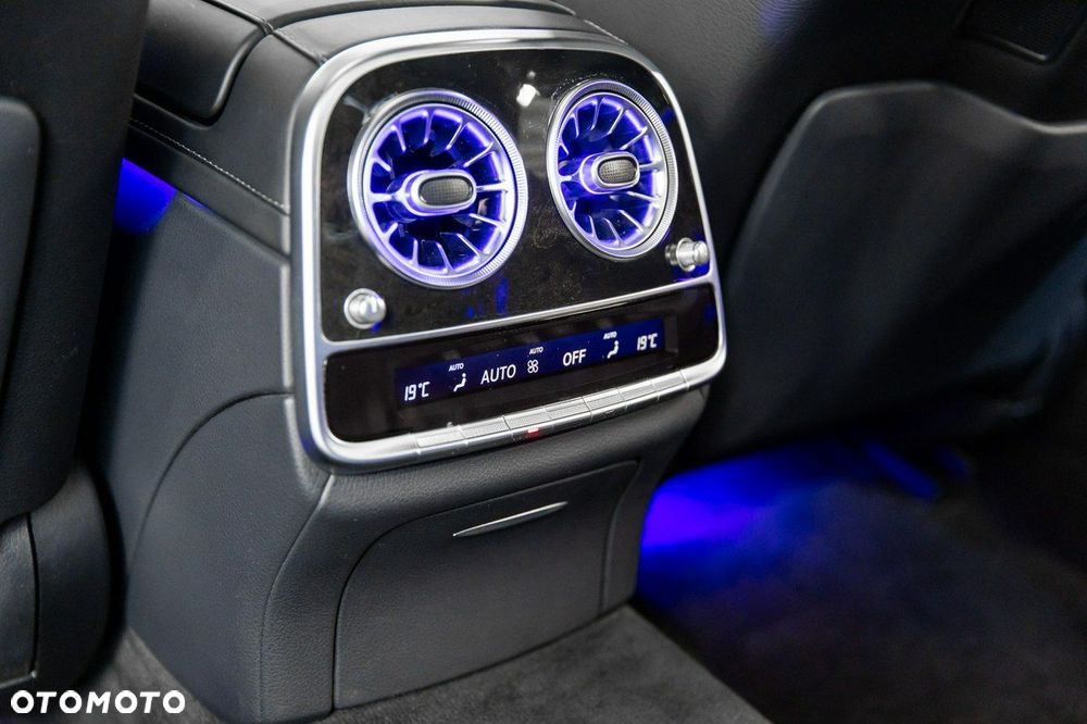 Mercedes-Benz Klasa S 400 d 4-Matic L 9G-TRONIC - 32