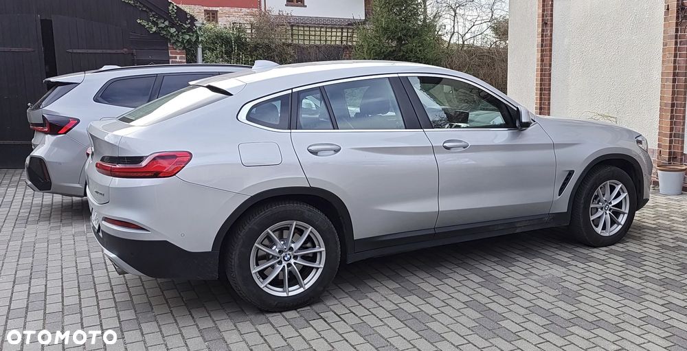 BMW X4 - 15