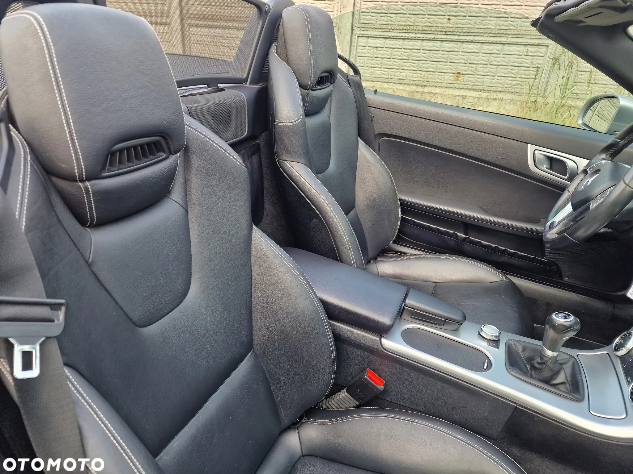 Mercedes-Benz SLK 200 (BlueEFFICIENCY) - 14