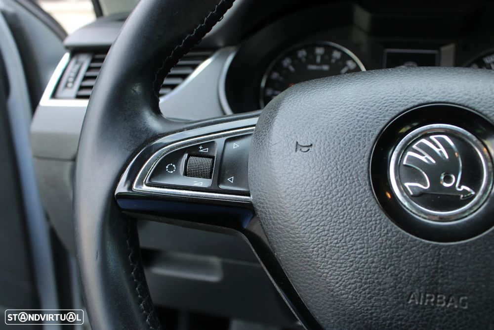 Skoda Octavia Break 1.6 TDI DPF DSG Classic - 12
