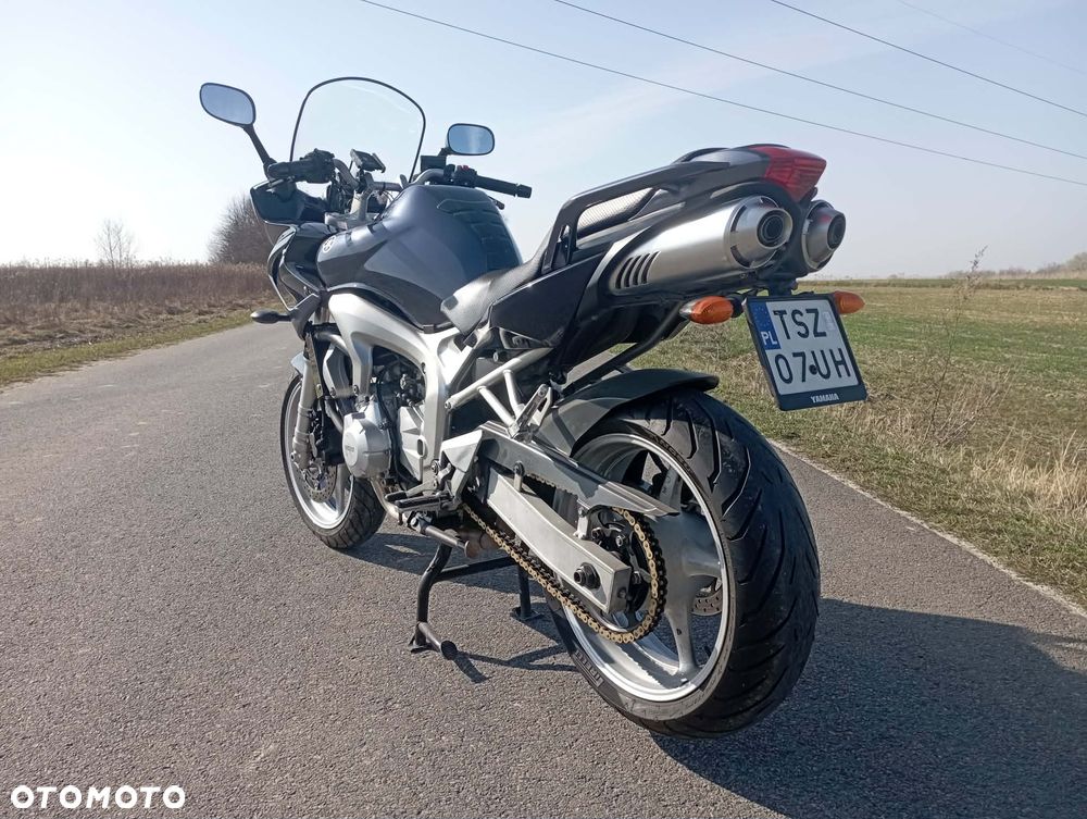 Yamaha FZ6 - 6
