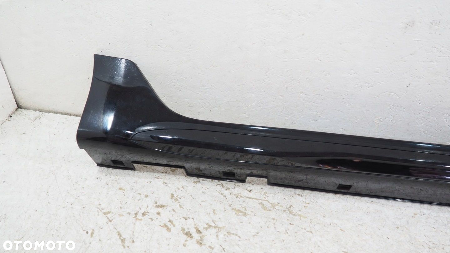 Kia Rio IV GT Line listwa progowa prawa 87754-H8300 - 3