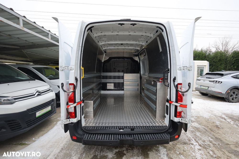 Renault Master L2H2 - 13