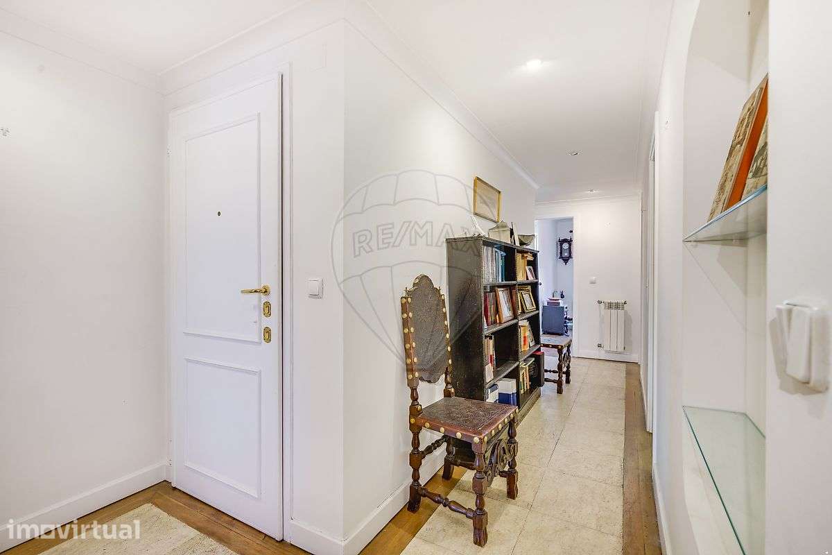 Apartamento T5 para venda - Grande imagem: 2/27
